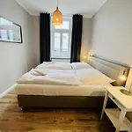 Haus Juliane, Neptun